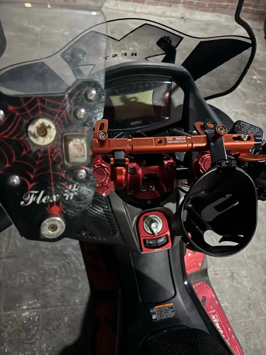 thumbnail-4
